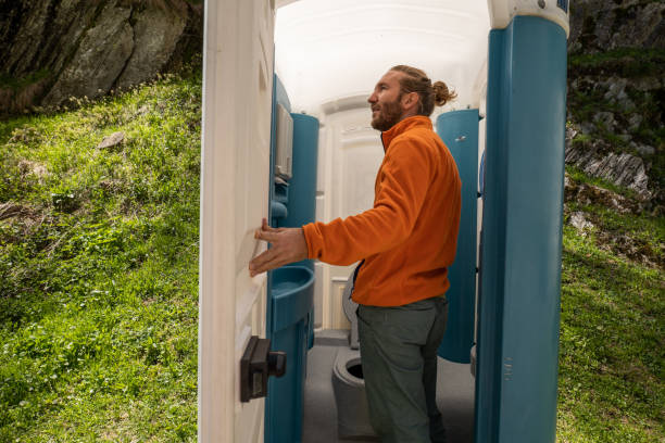 Portable Toilet Options We Offer in East Mountain, TX